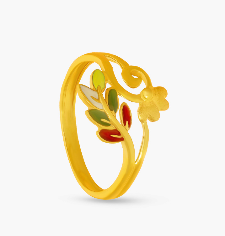 The Vivid Leaf Ring